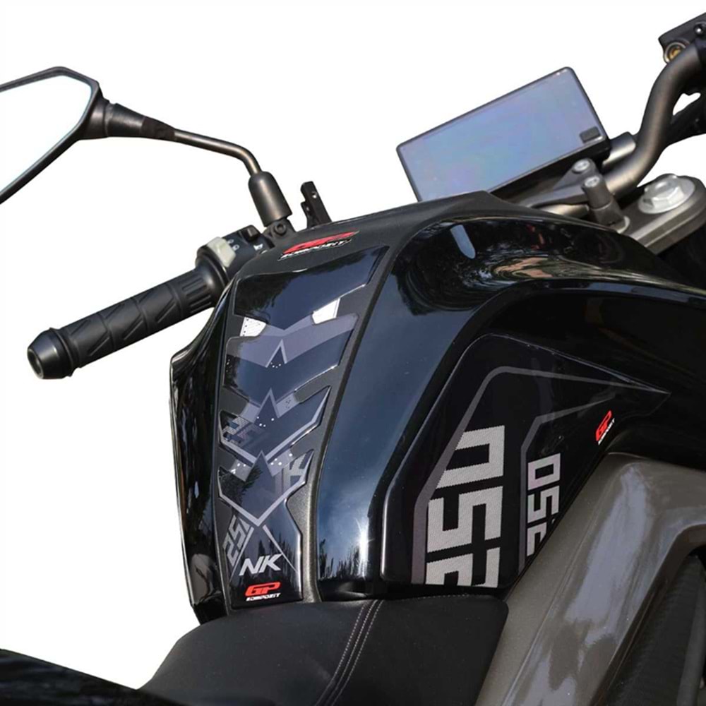 GP KOMPOZİT CF MOTO 250 NK 2018-2022 UYUMLU TANK PAD SETİ SİYAH